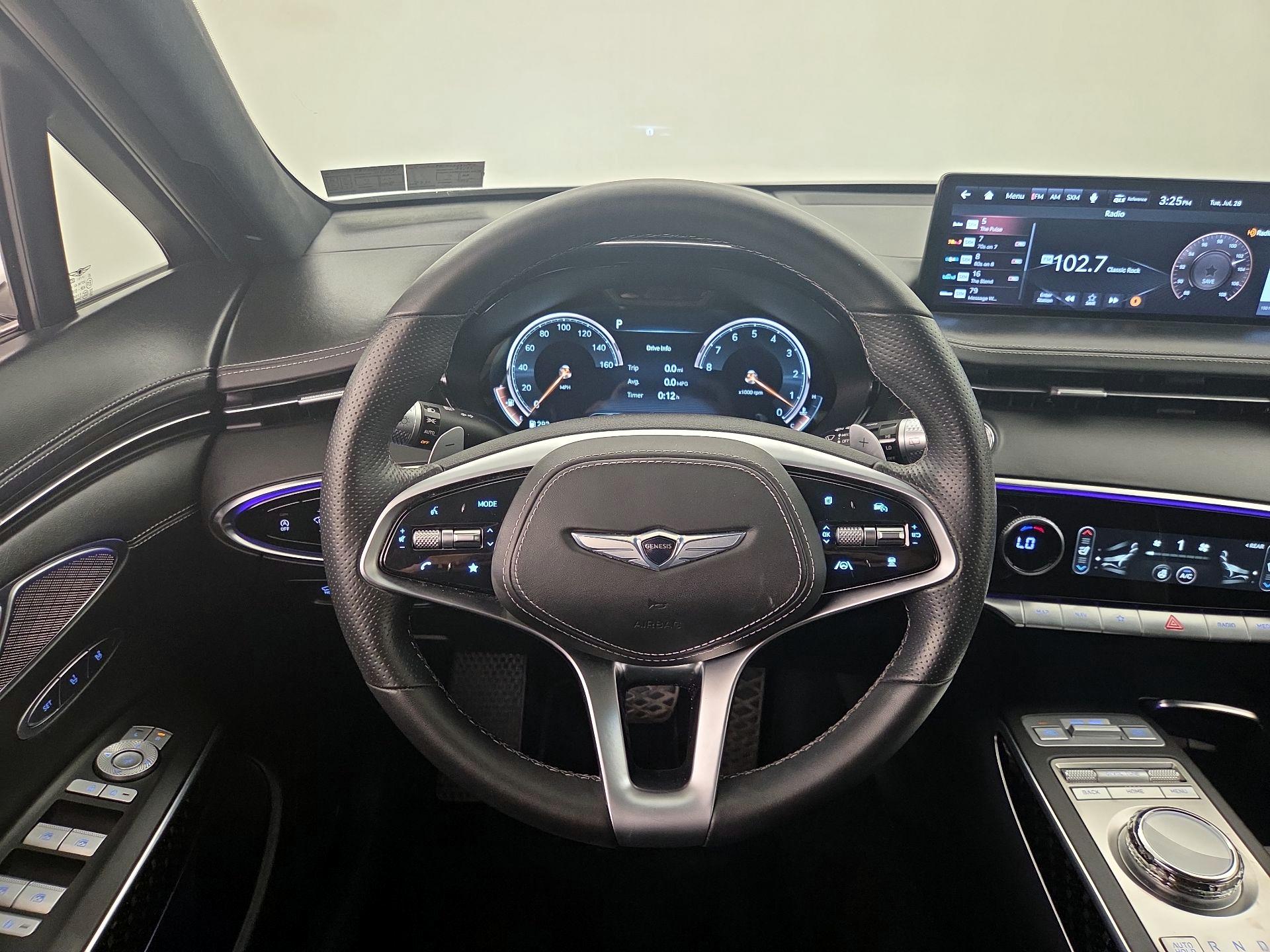 Thumbnail: 2022 Genesis GV70 - 10
