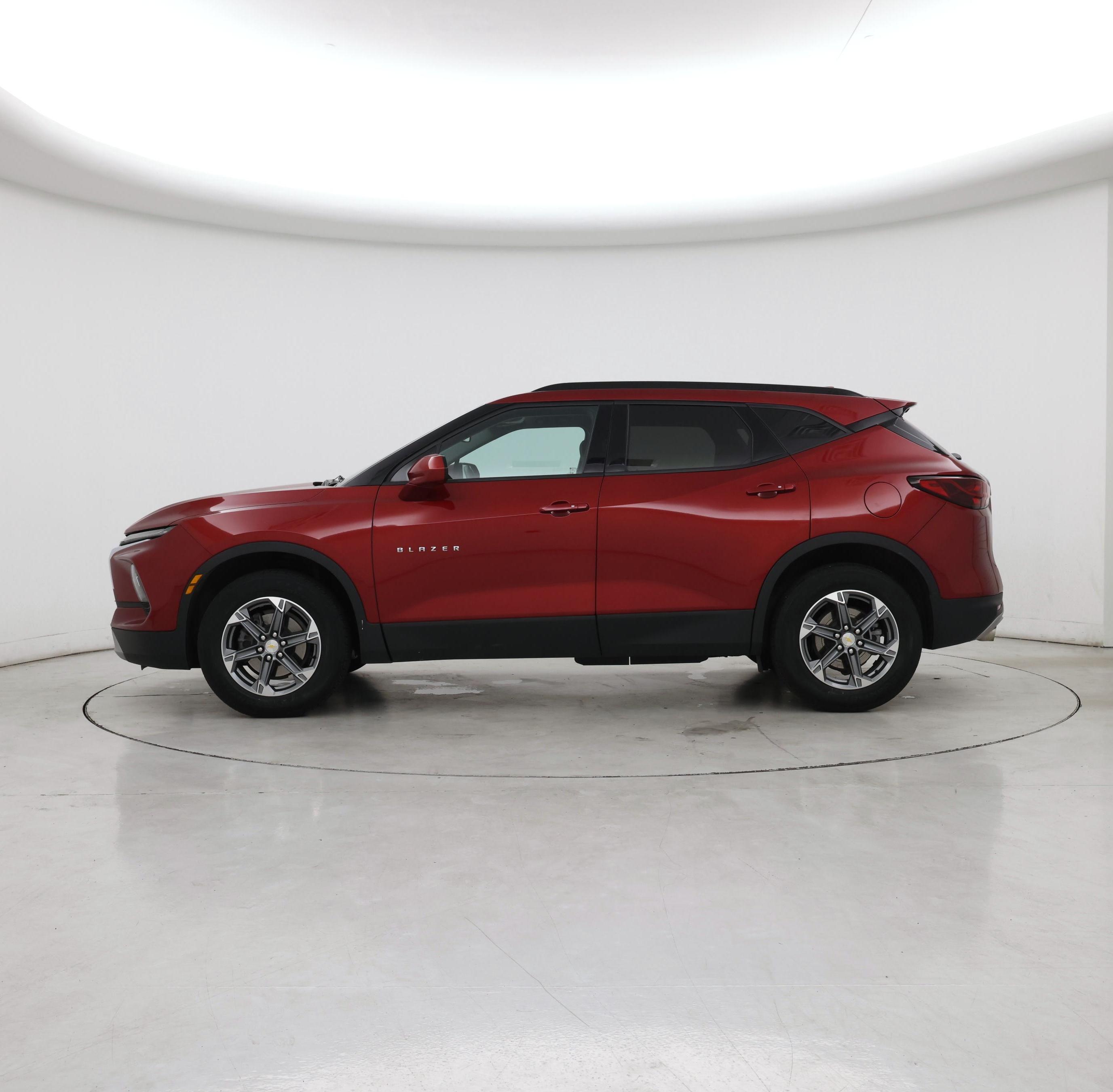 Thumbnail: 2023 Chevrolet Blazer - 3