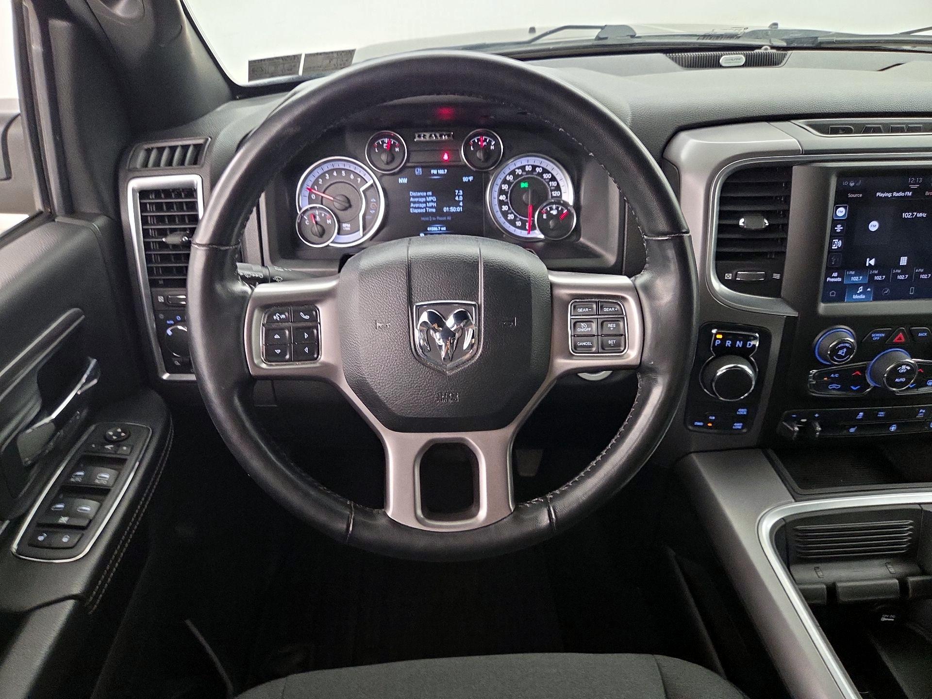 Thumbnail: 2022 RAM 1500 Classic - 10