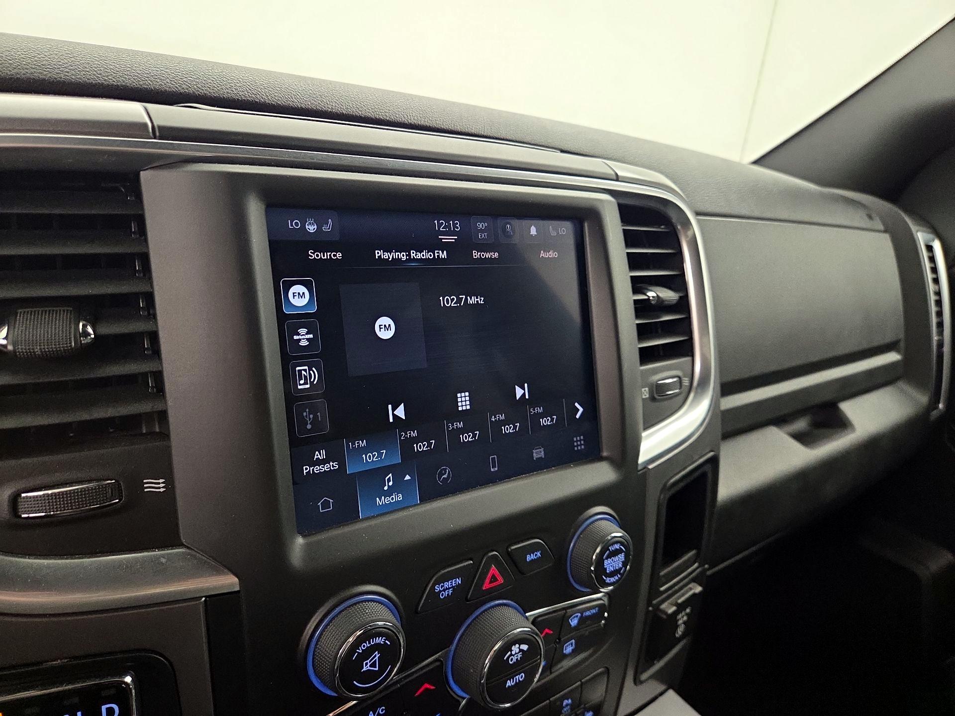 Thumbnail: 2022 RAM 1500 Classic - 15