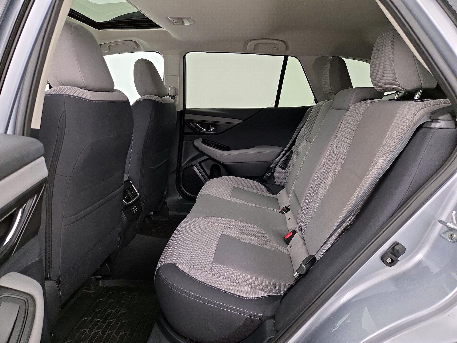 2024 Subaru Outback Premium - Photo 22