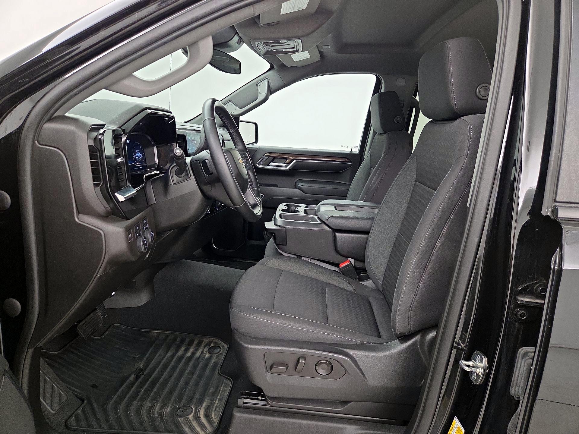 Thumbnail: 2023 Chevrolet Silverado 1500 - 11