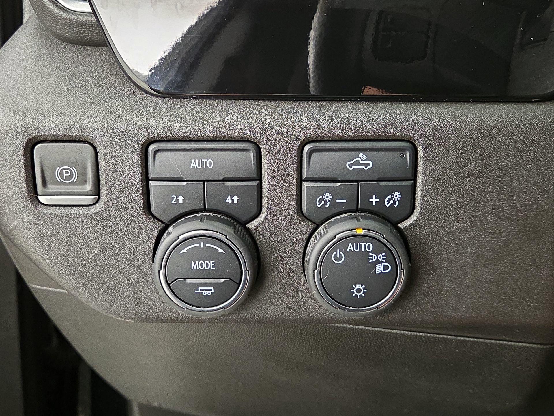 Thumbnail: 2023 Chevrolet Silverado 1500 - 13