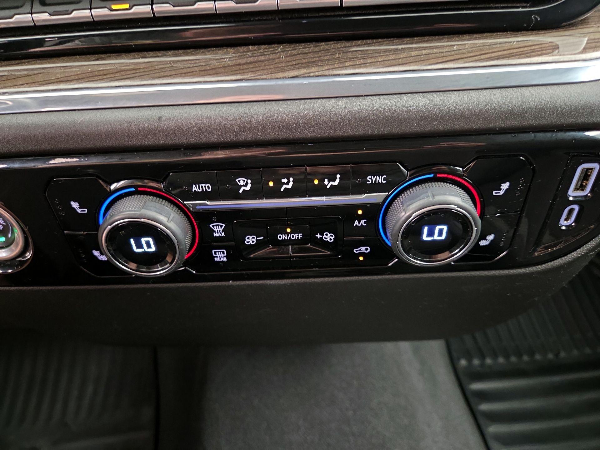 Thumbnail: 2023 Chevrolet Silverado 1500 - 16