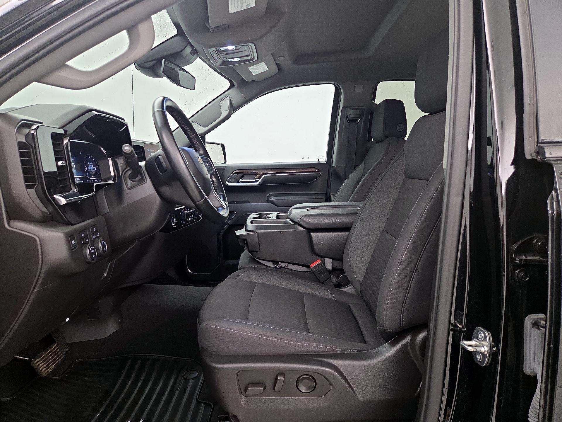 Thumbnail: 2024 Chevrolet Silverado 1500 - 11