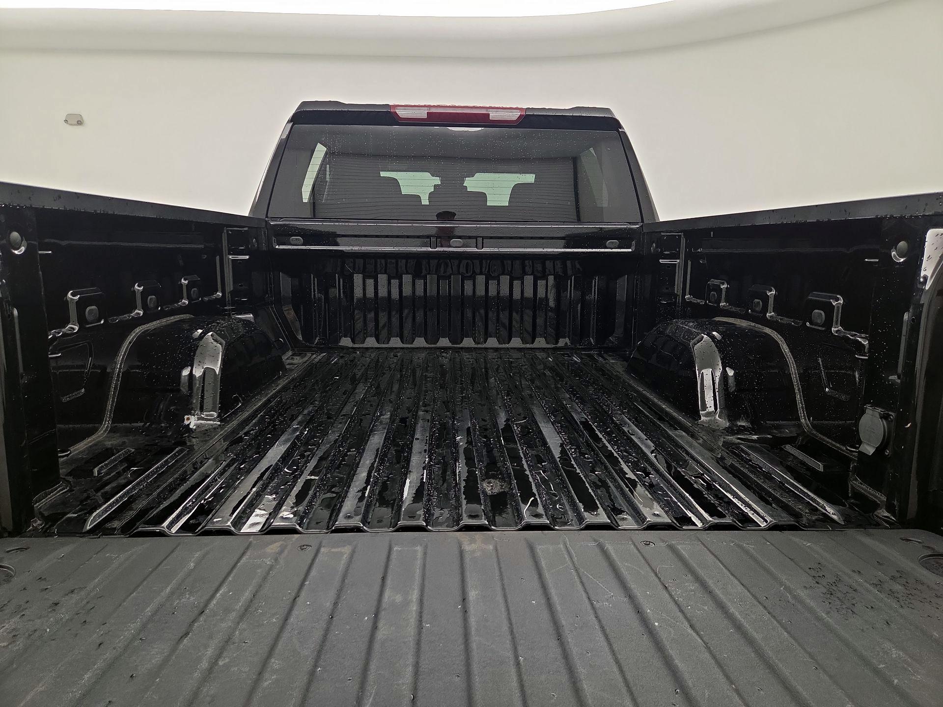 Thumbnail: 2024 Chevrolet Silverado 1500 - 20