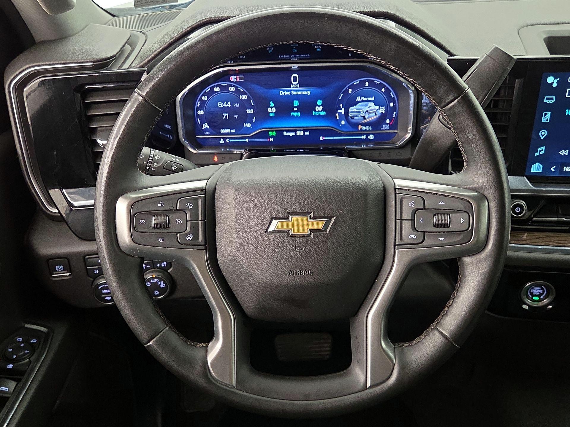 Thumbnail: 2024 Chevrolet Silverado 1500 - 10
