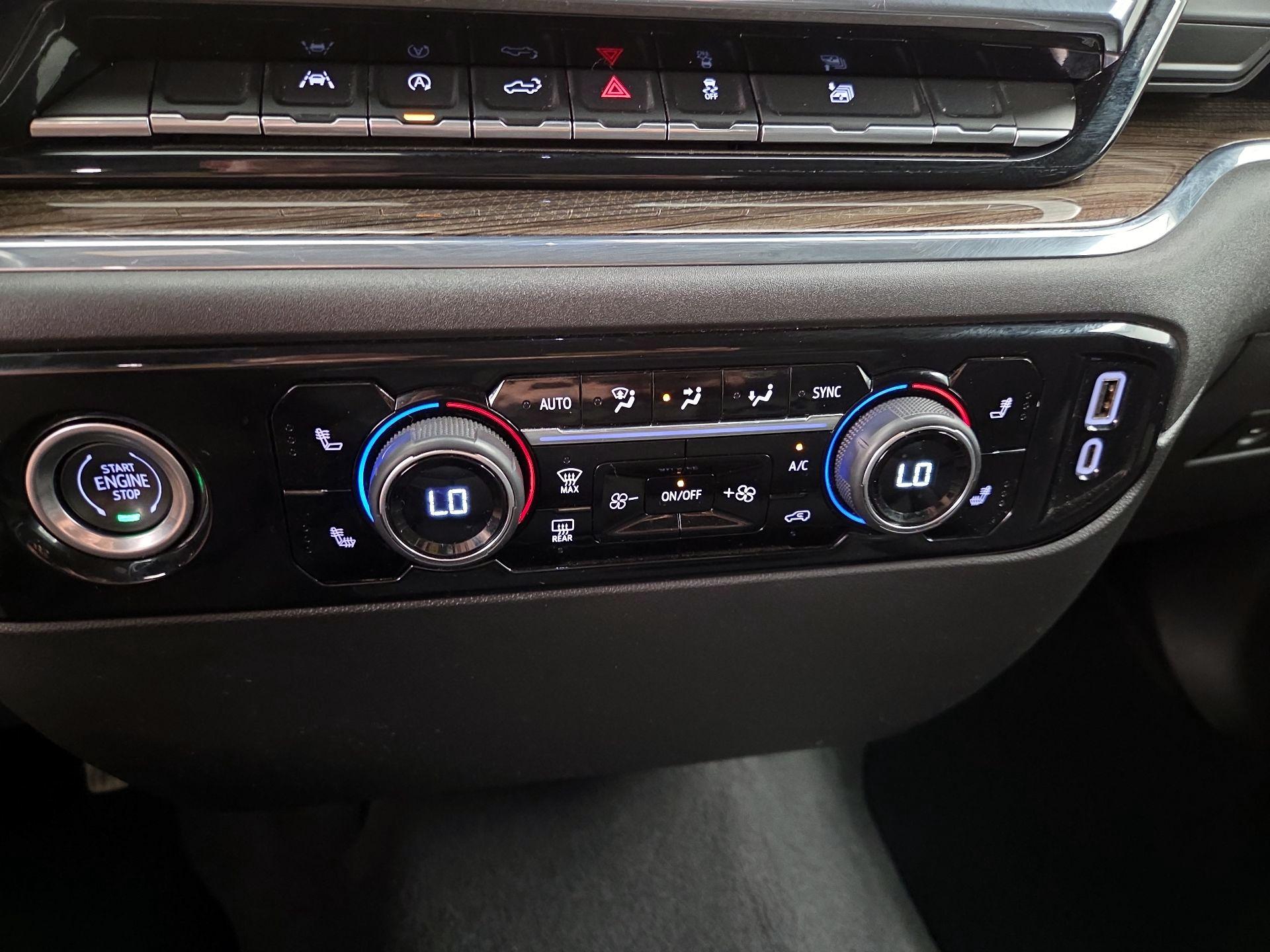 Thumbnail: 2024 Chevrolet Silverado 1500 - 16