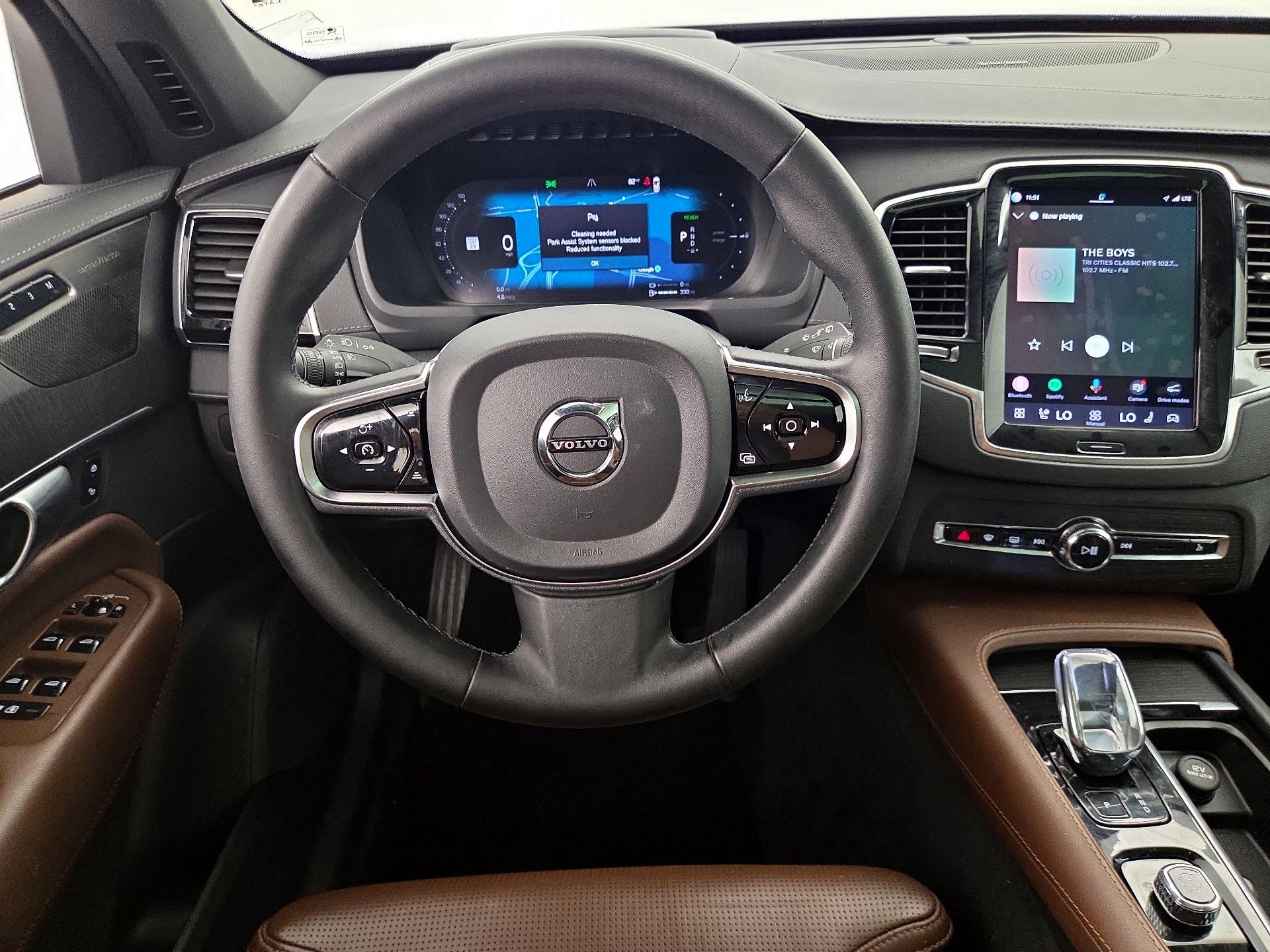 Thumbnail: 2023 Volvo XC90 - 10
