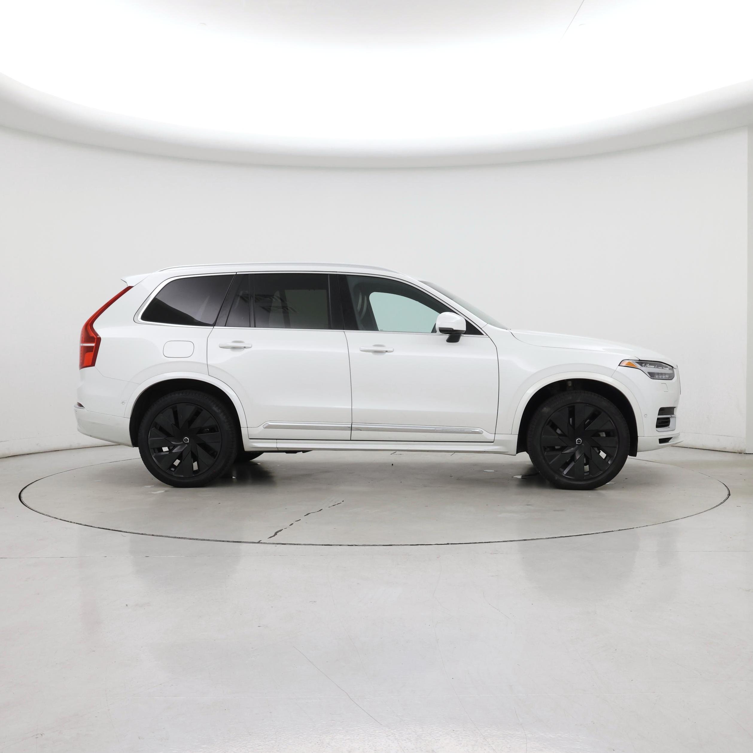 Thumbnail: 2023 Volvo XC90 - 7