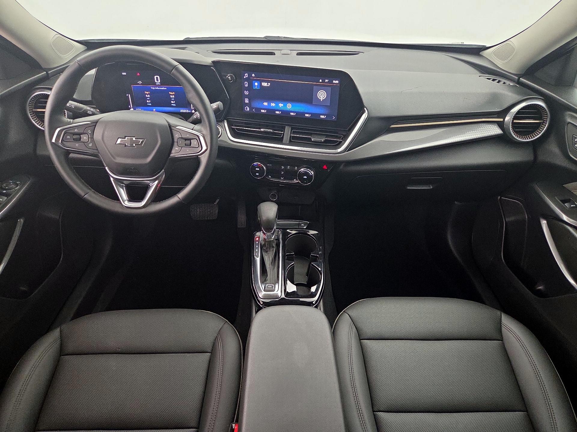 Thumbnail: 2024 Chevrolet Trax - 9