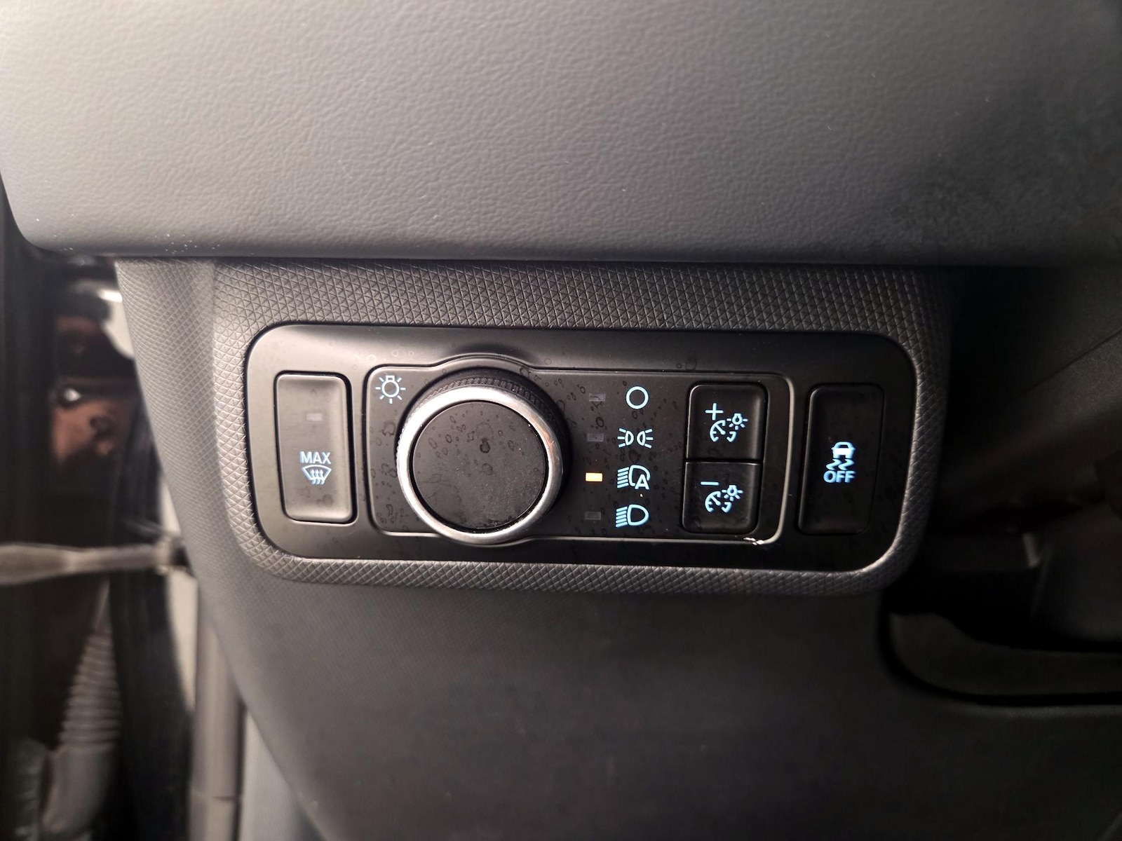 2025 Ford Mustang Mach-E Select AWD - Photo 14