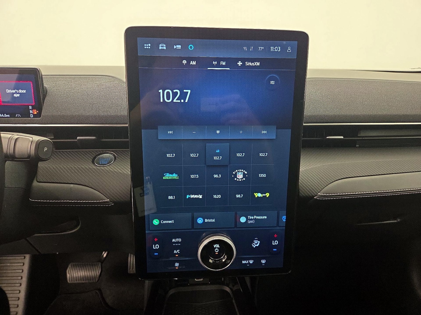 2025 Ford Mustang Mach-E Select AWD - Photo 17
