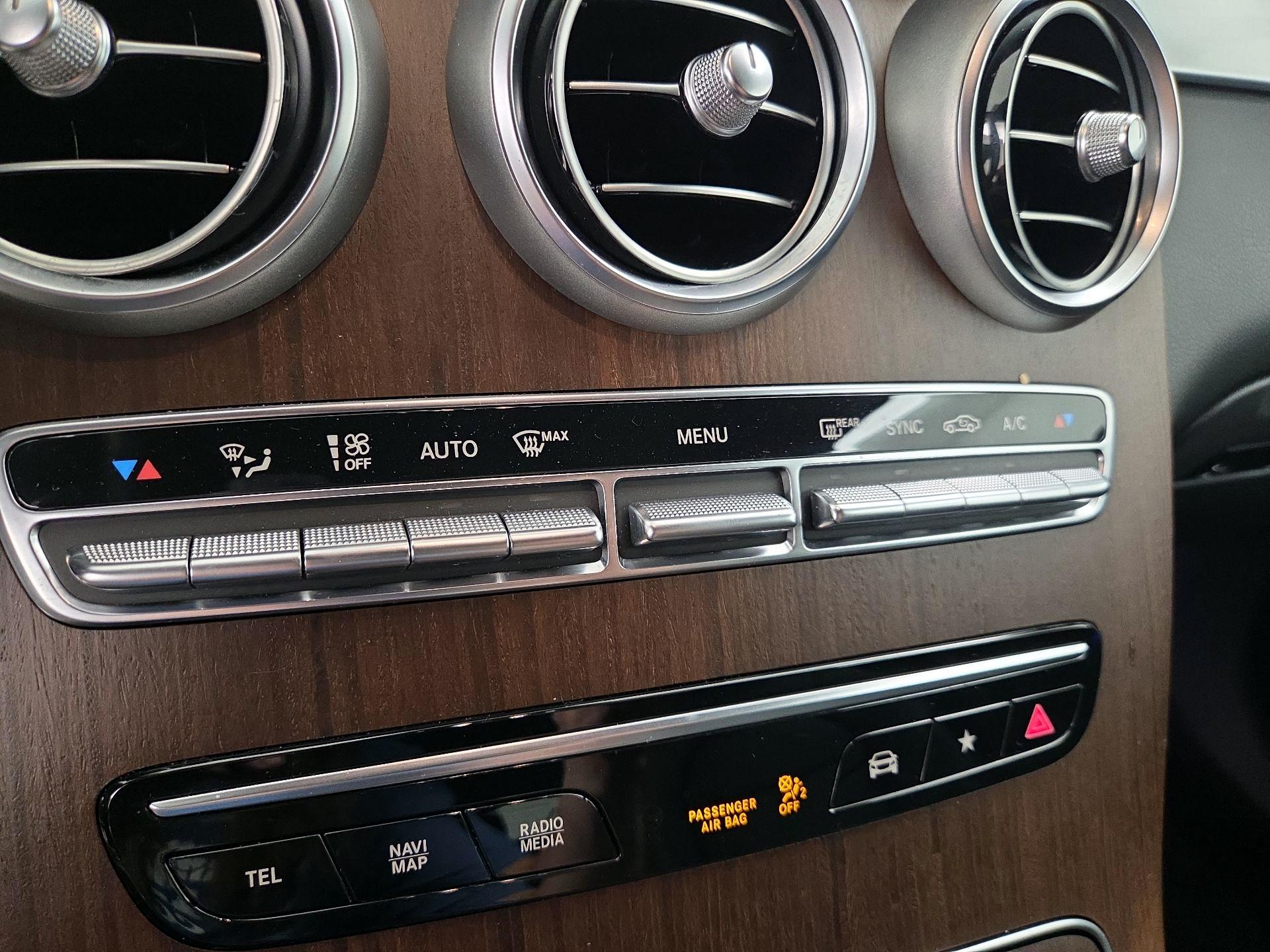 Thumbnail: 2020 Mercedes-Benz GLC - 17