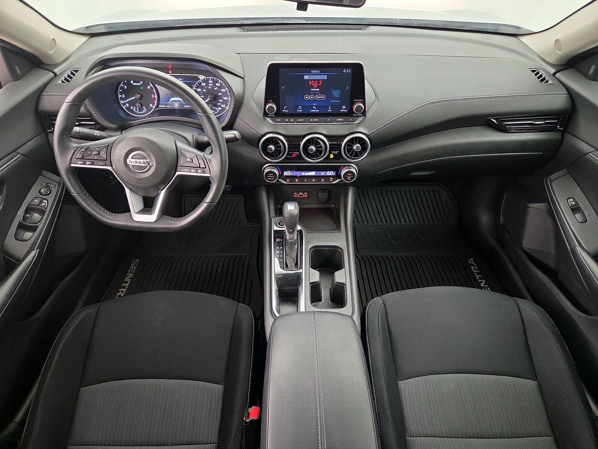 Thumbnail: 2020 Nissan Sentra - 9