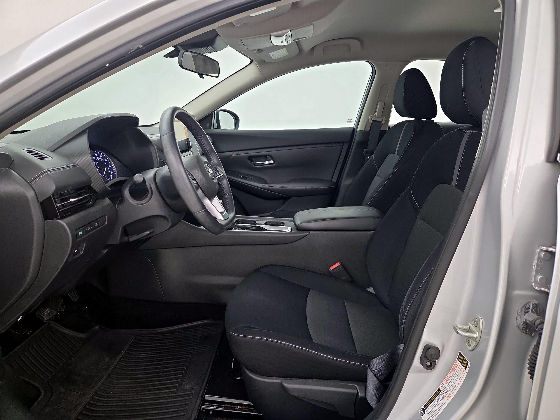 Thumbnail: 2020 Nissan Sentra - 11