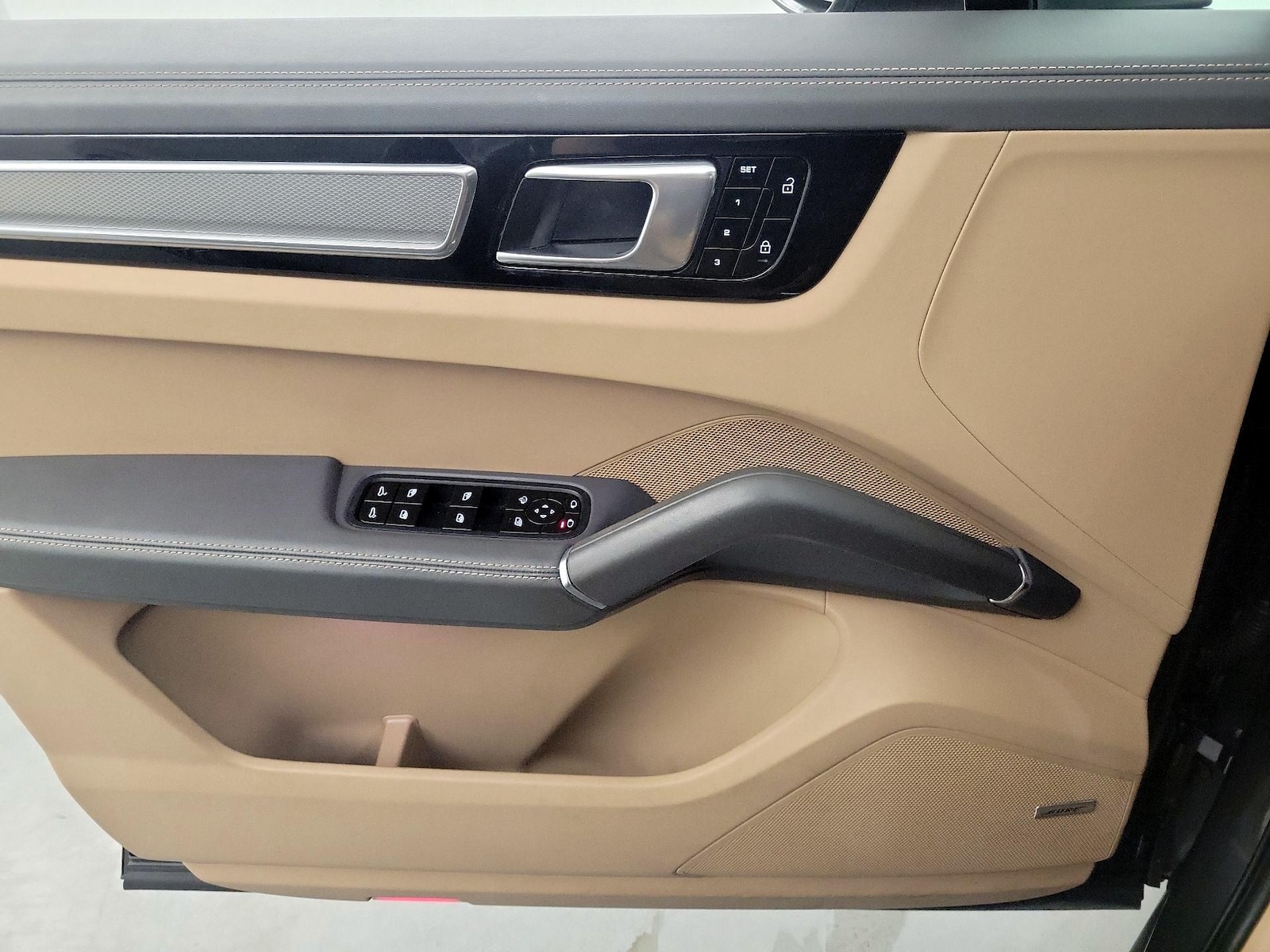 2021 Porsche Cayenne Base - Photo 13