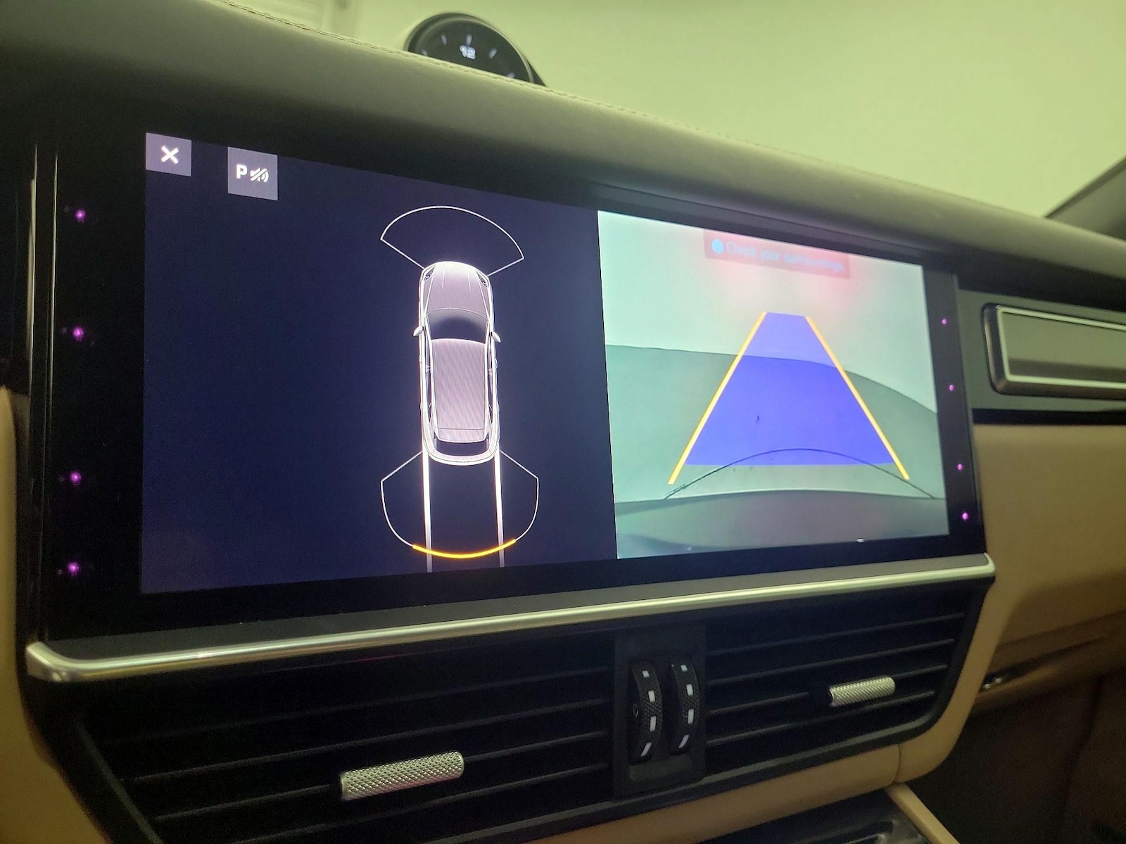 2021 Porsche Cayenne Base - Photo 16