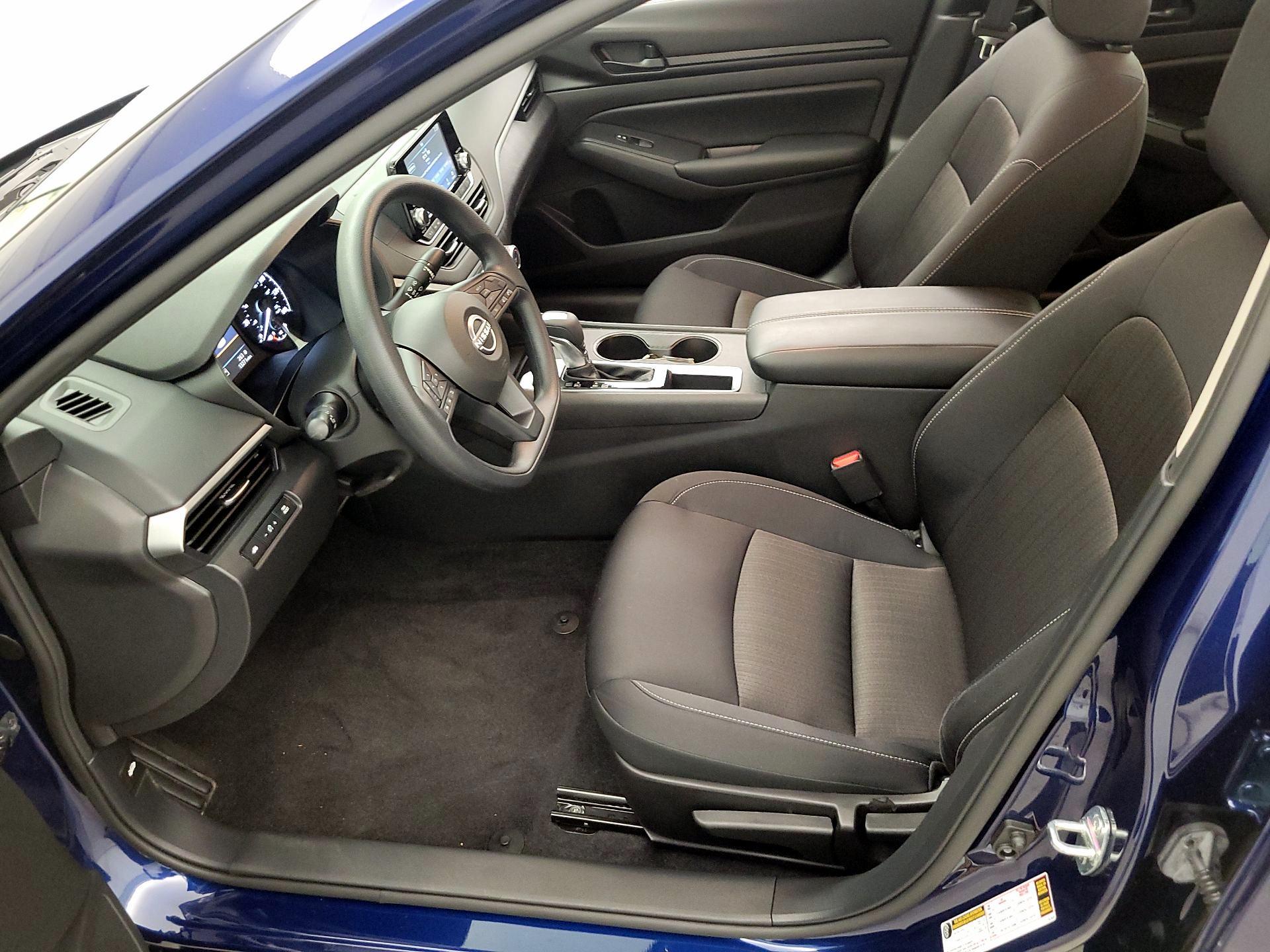 Thumbnail: 2024 Nissan Altima - 11