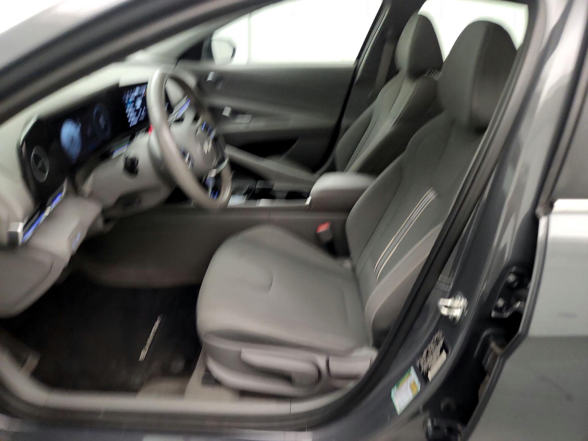 Thumbnail: 2024 Hyundai Elantra - 11