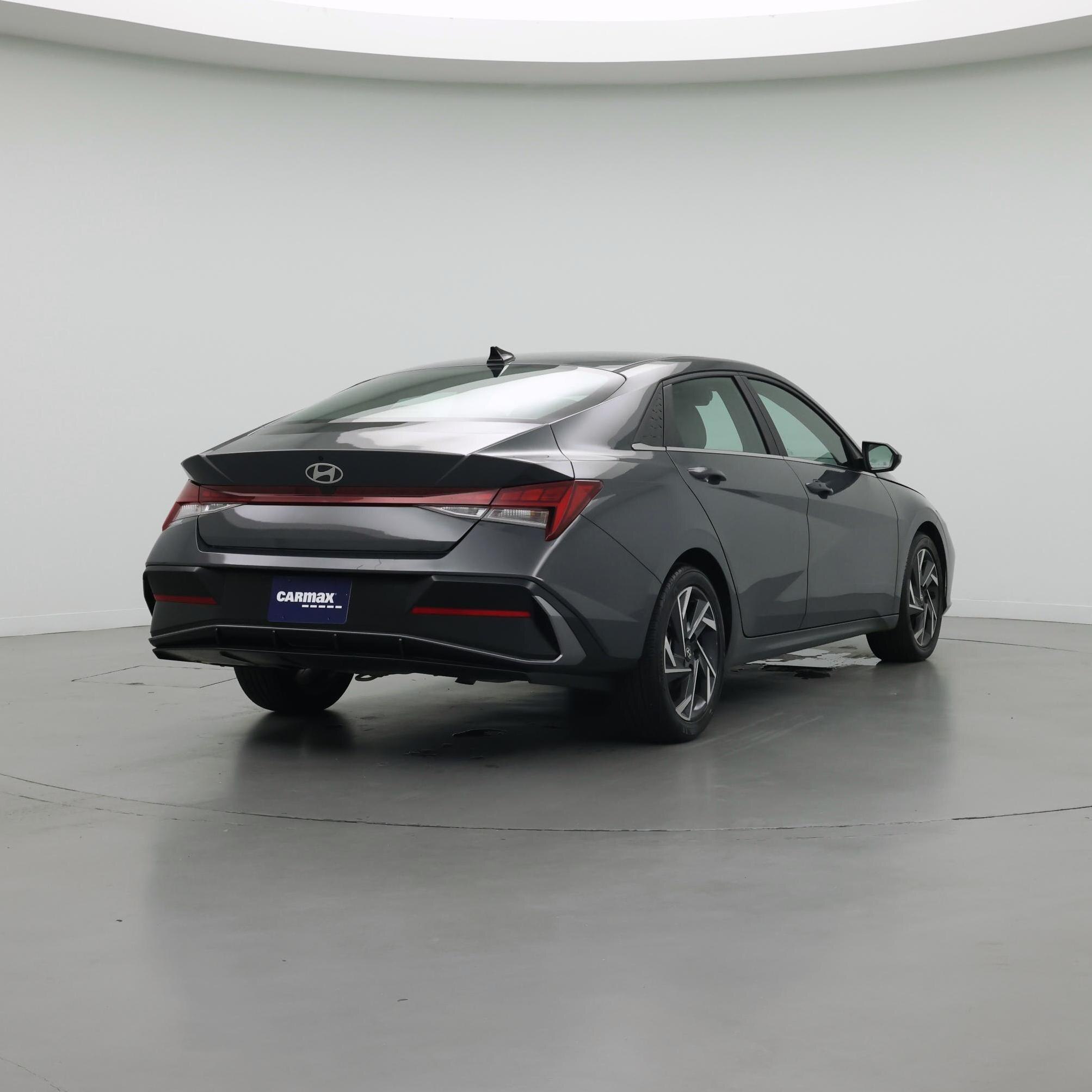 Thumbnail: 2024 Hyundai Elantra - 8