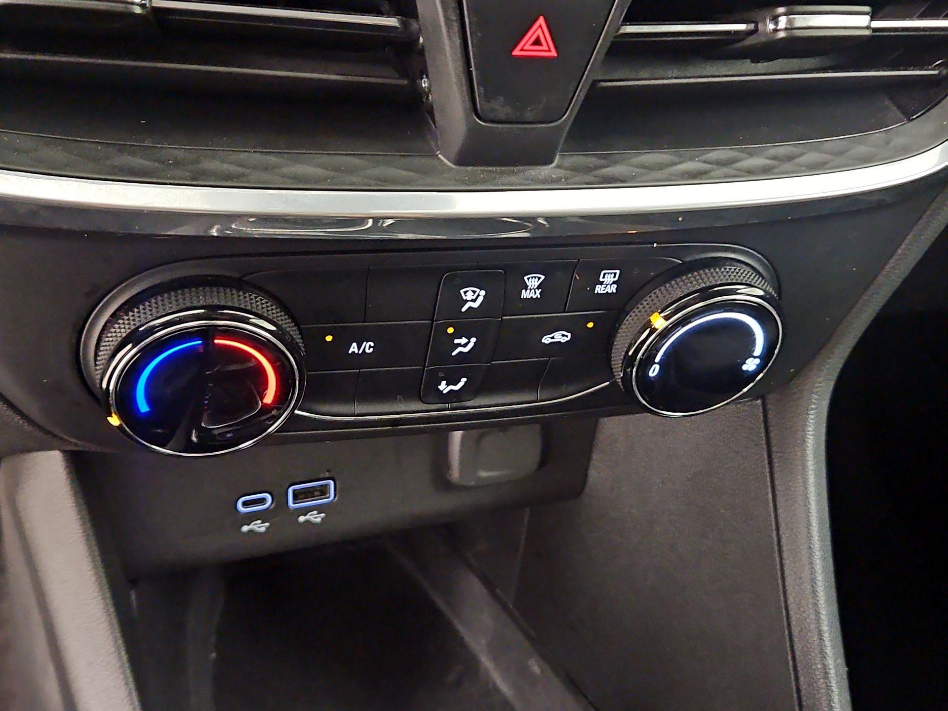 Thumbnail: 2024 Buick Encore GX - 16