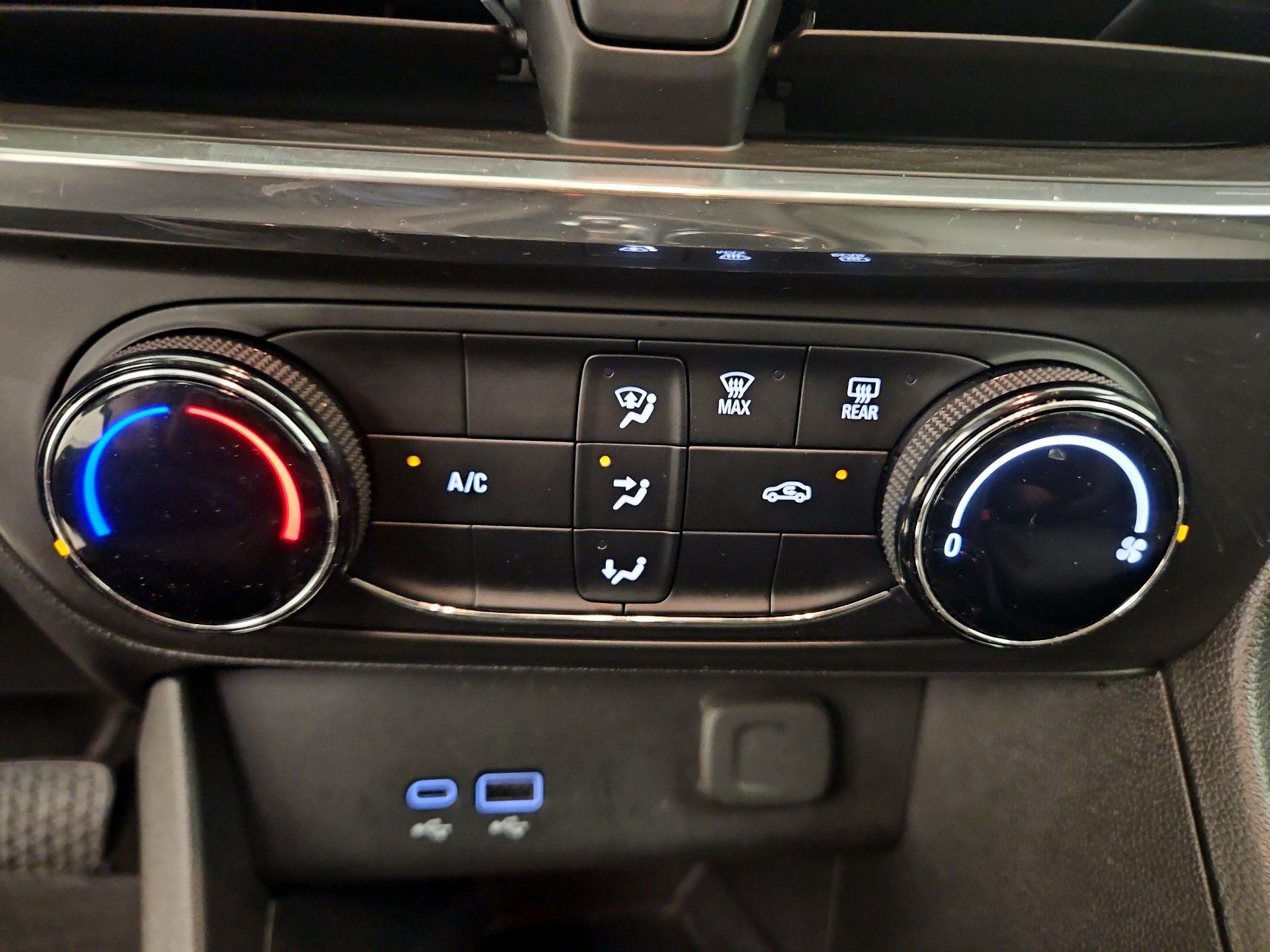 Thumbnail: 2024 Buick Encore GX - 16