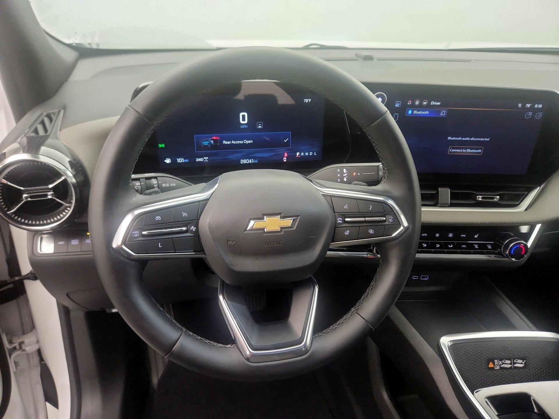 Thumbnail: 2025 Chevrolet Equinox - 10