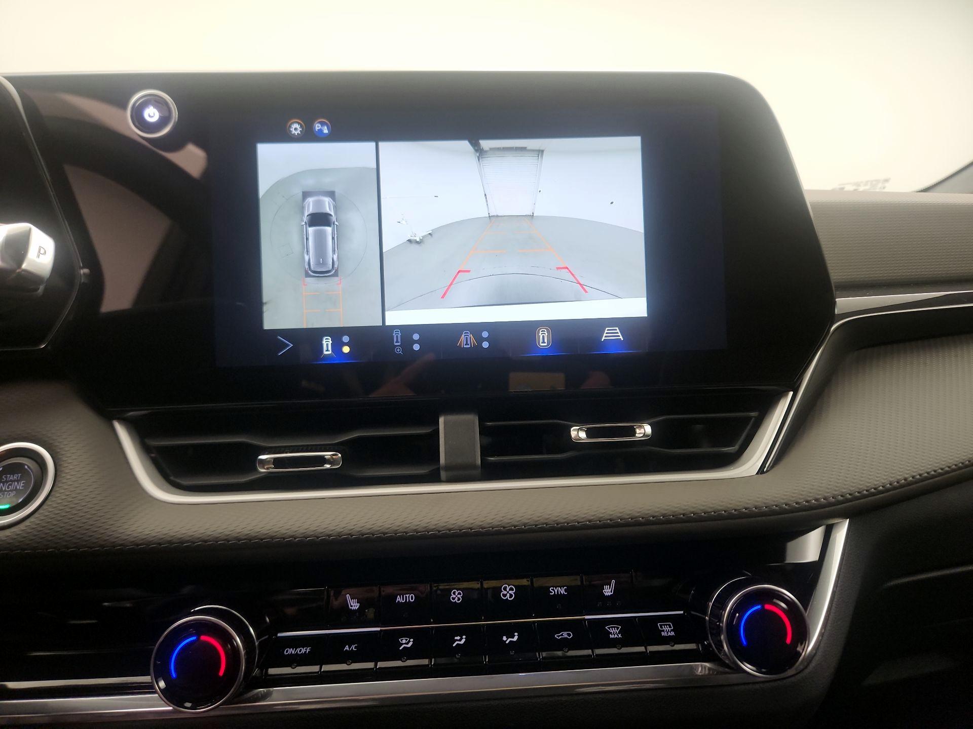 Thumbnail: 2025 Chevrolet Equinox - 13
