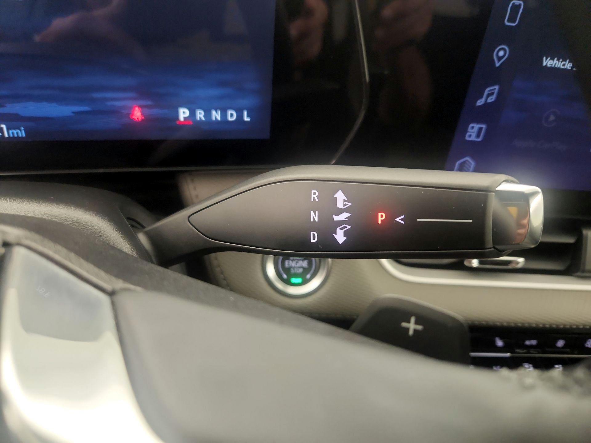Thumbnail: 2025 Chevrolet Equinox - 16