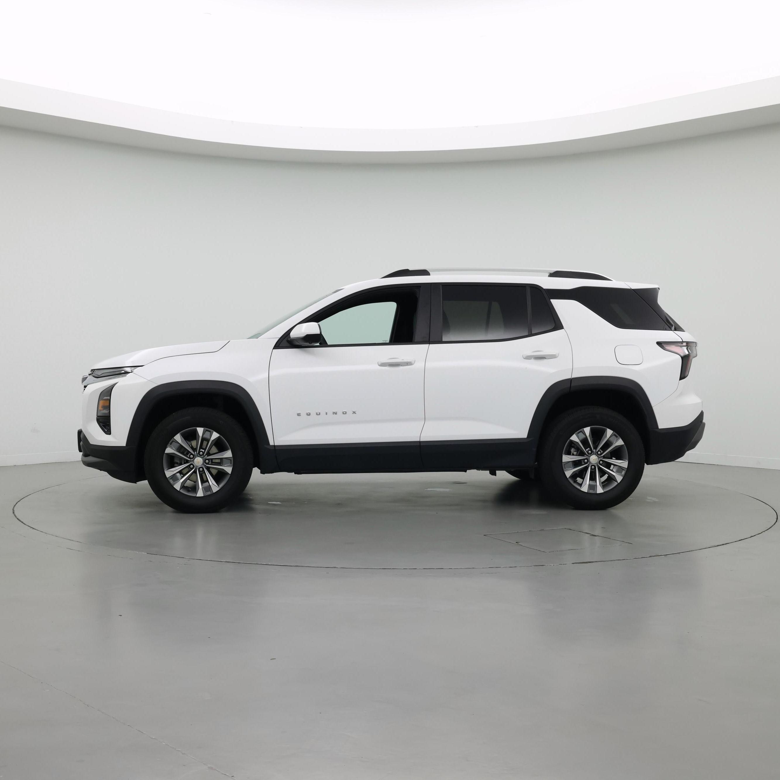 Thumbnail: 2025 Chevrolet Equinox - 3