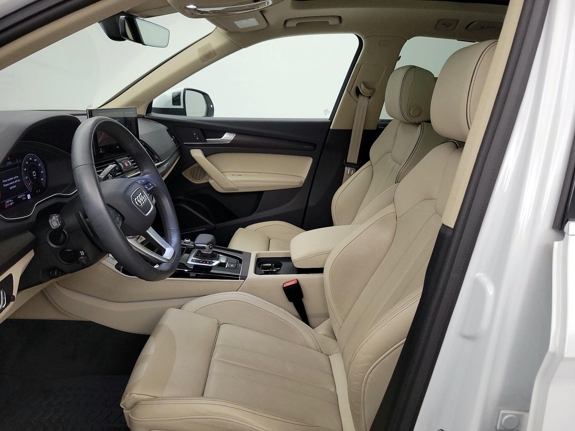 Thumbnail: 2024 Audi Q5 - 11