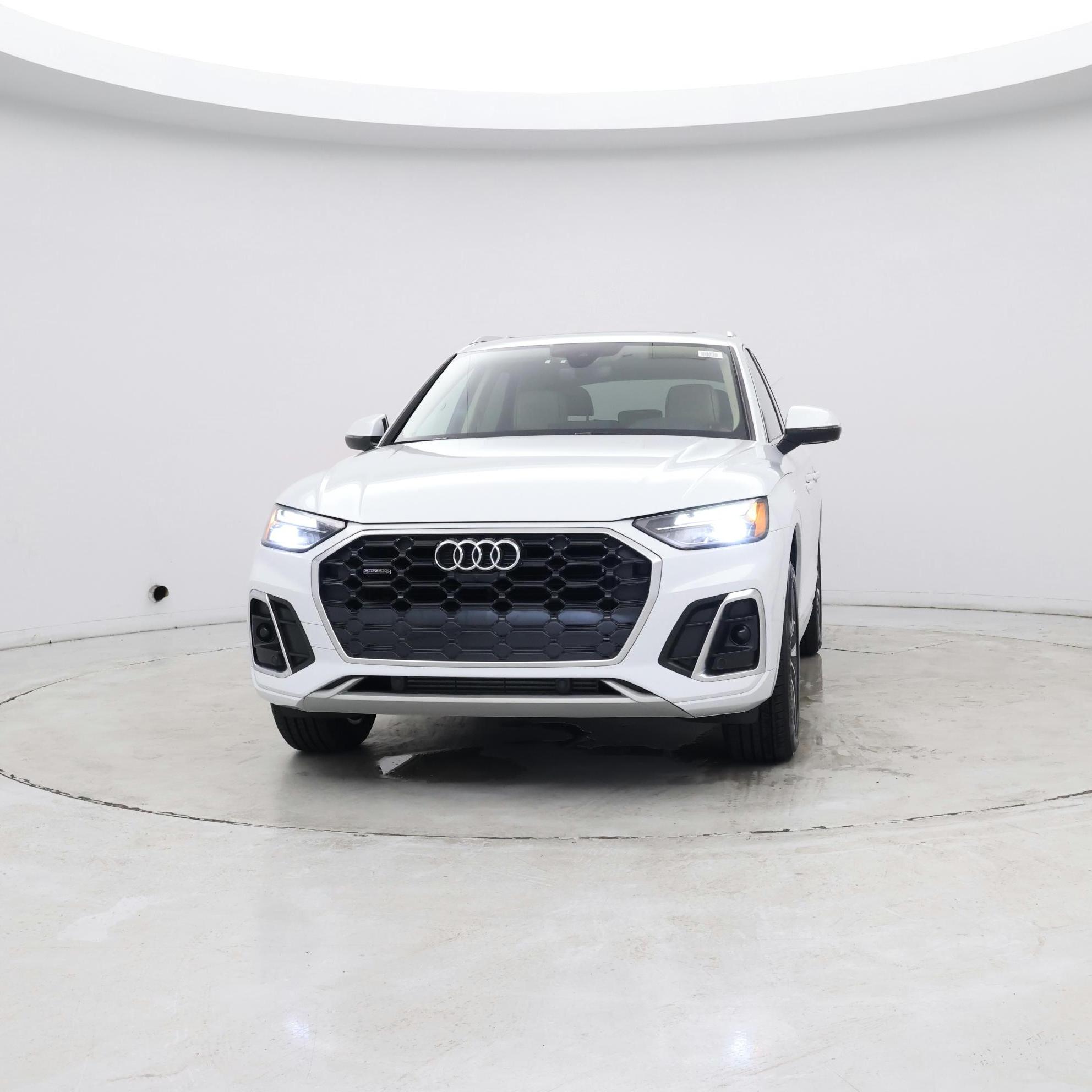 Thumbnail: 2024 Audi Q5 - 4