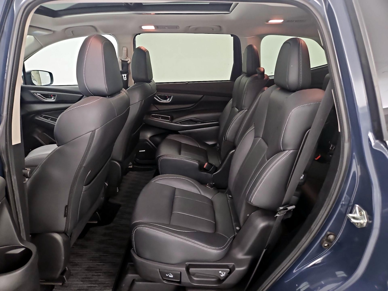 2023 Subaru Ascent Limited - Photo 22