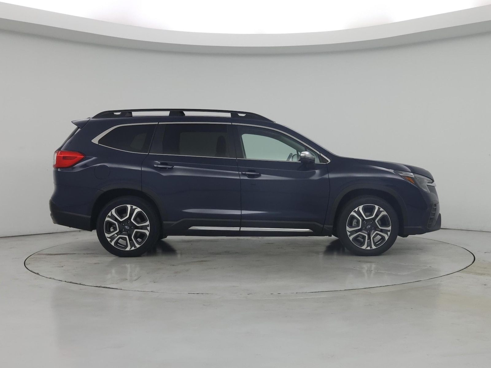 2023 Subaru Ascent Limited - Photo 8