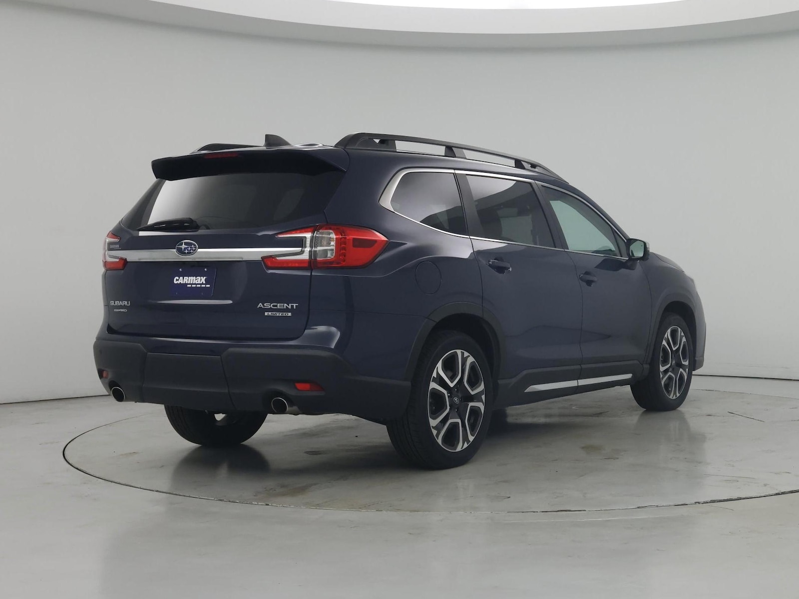 2023 Subaru Ascent Limited - Photo 9