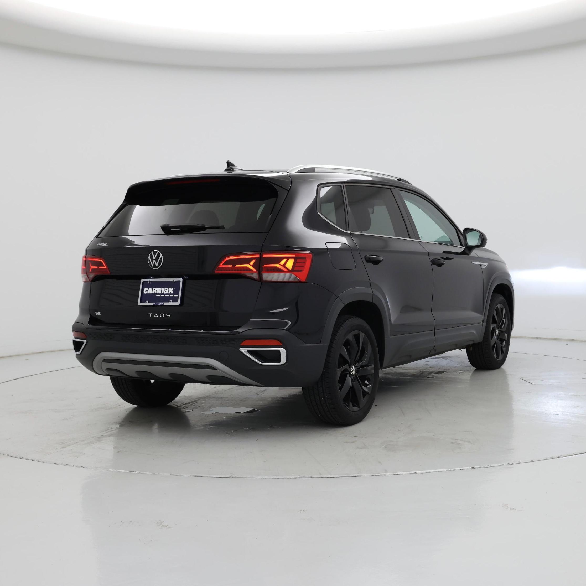 Thumbnail: 2024 Volkswagen Taos - 8