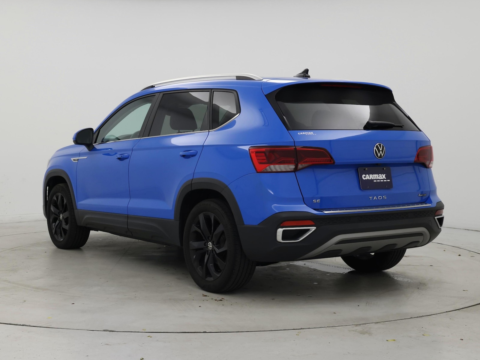 2023 Volkswagen Taos SE - Photo 3