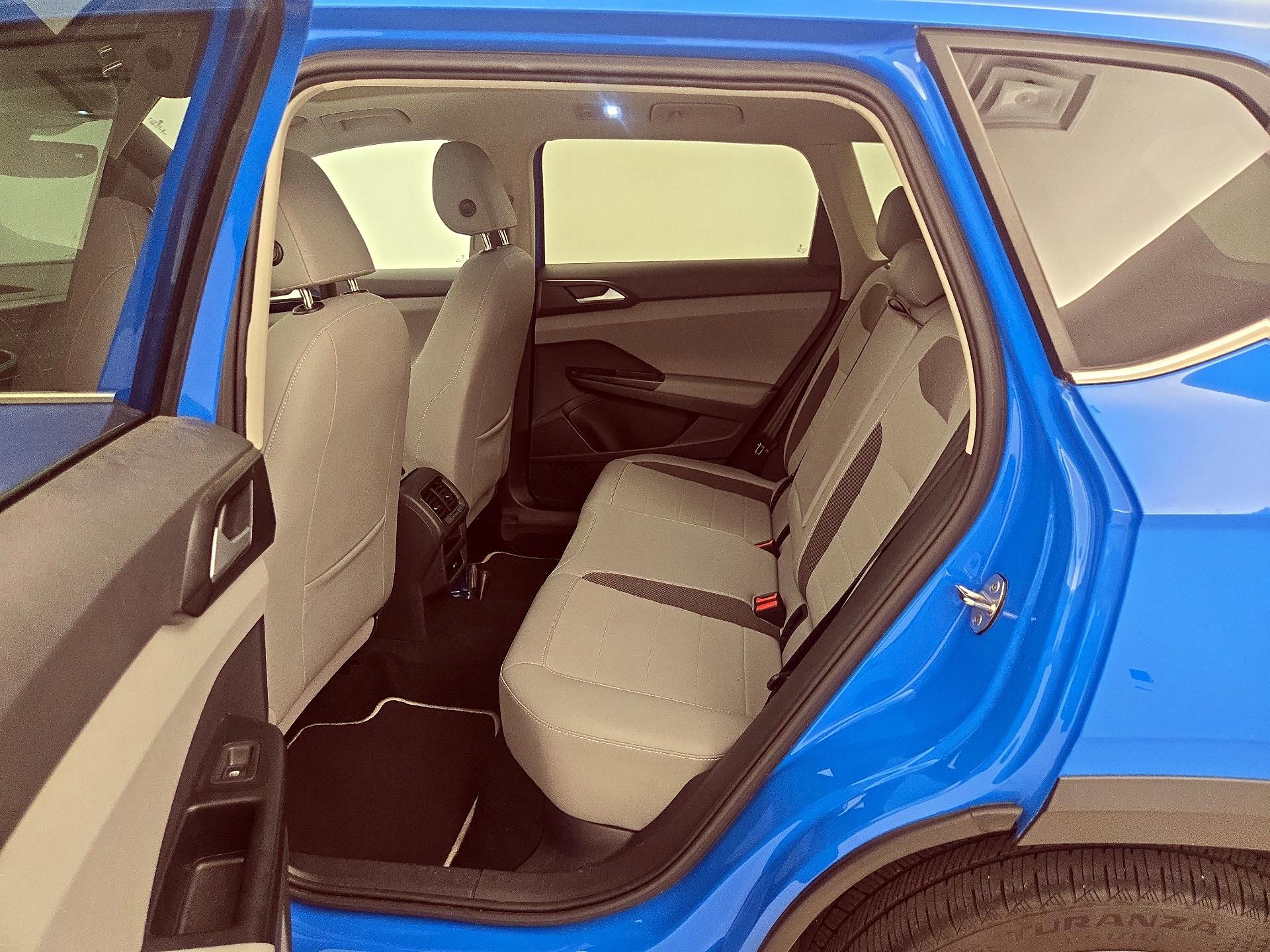 Thumbnail: 2023 Volkswagen Taos - 20