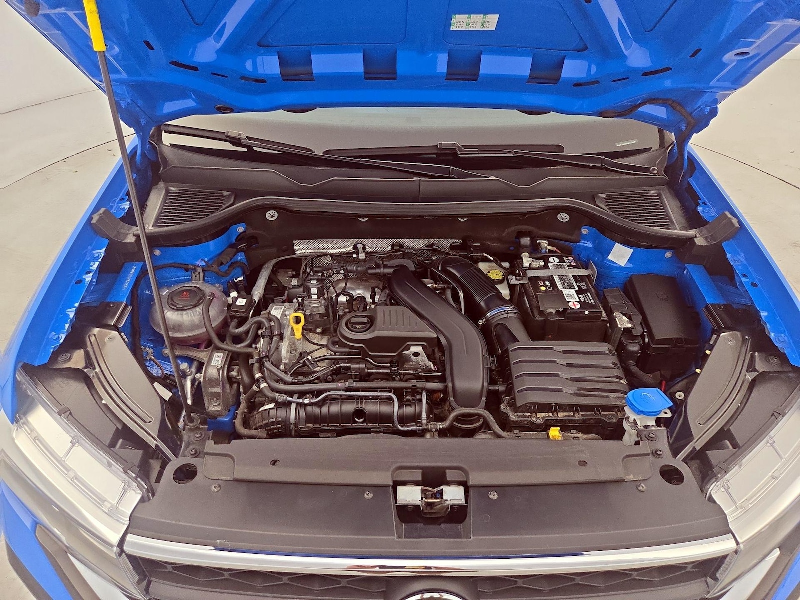 2023 Volkswagen Taos SE - Photo 23