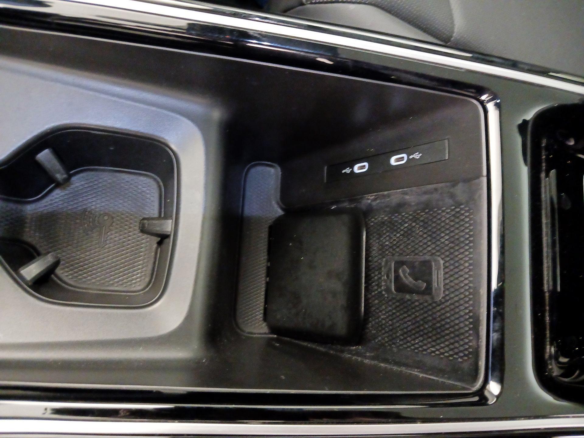Thumbnail: 2023 Volkswagen ID.4 - 19