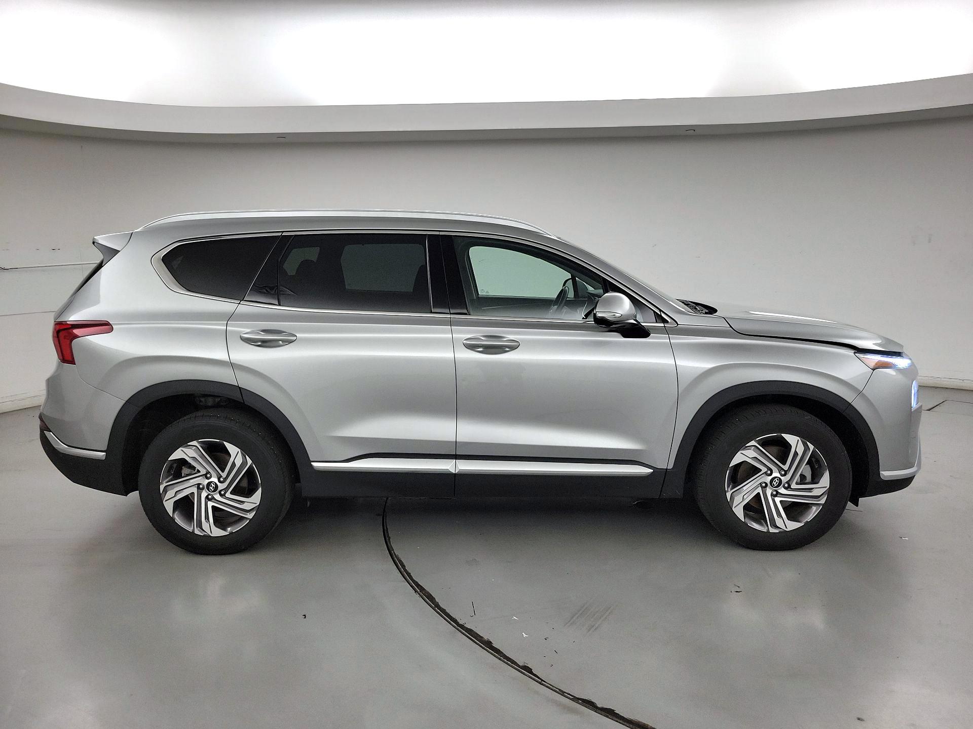 Thumbnail: 2023 Hyundai Santa Fe - 4