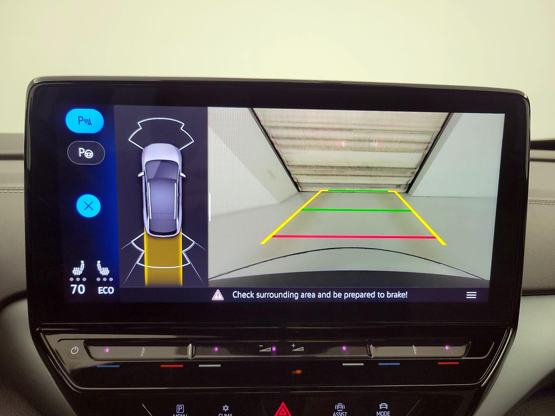 Thumbnail: 2023 Volkswagen ID.4 - 14