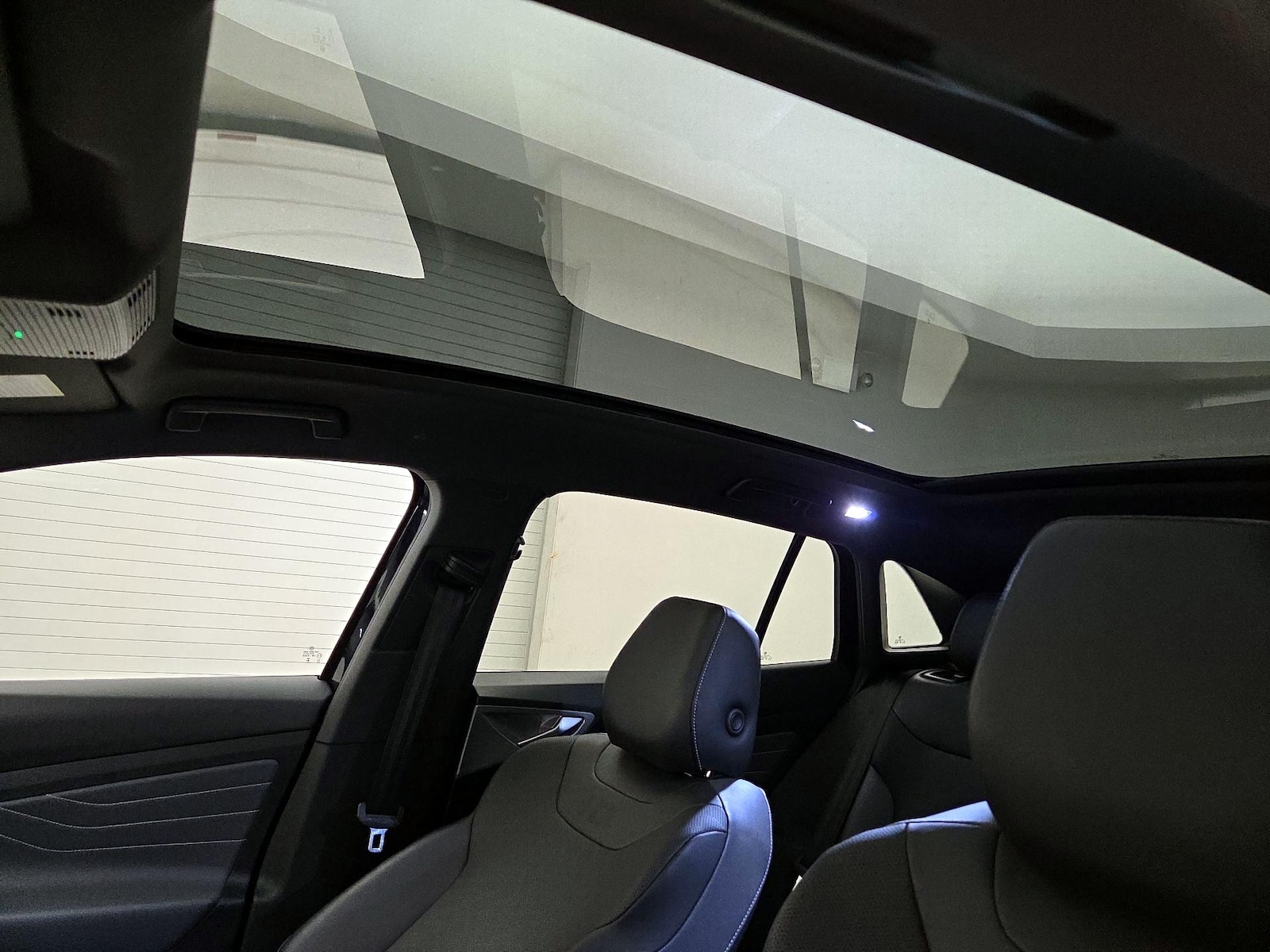 2023 Volkswagen ID.4 PRO S - Photo 20