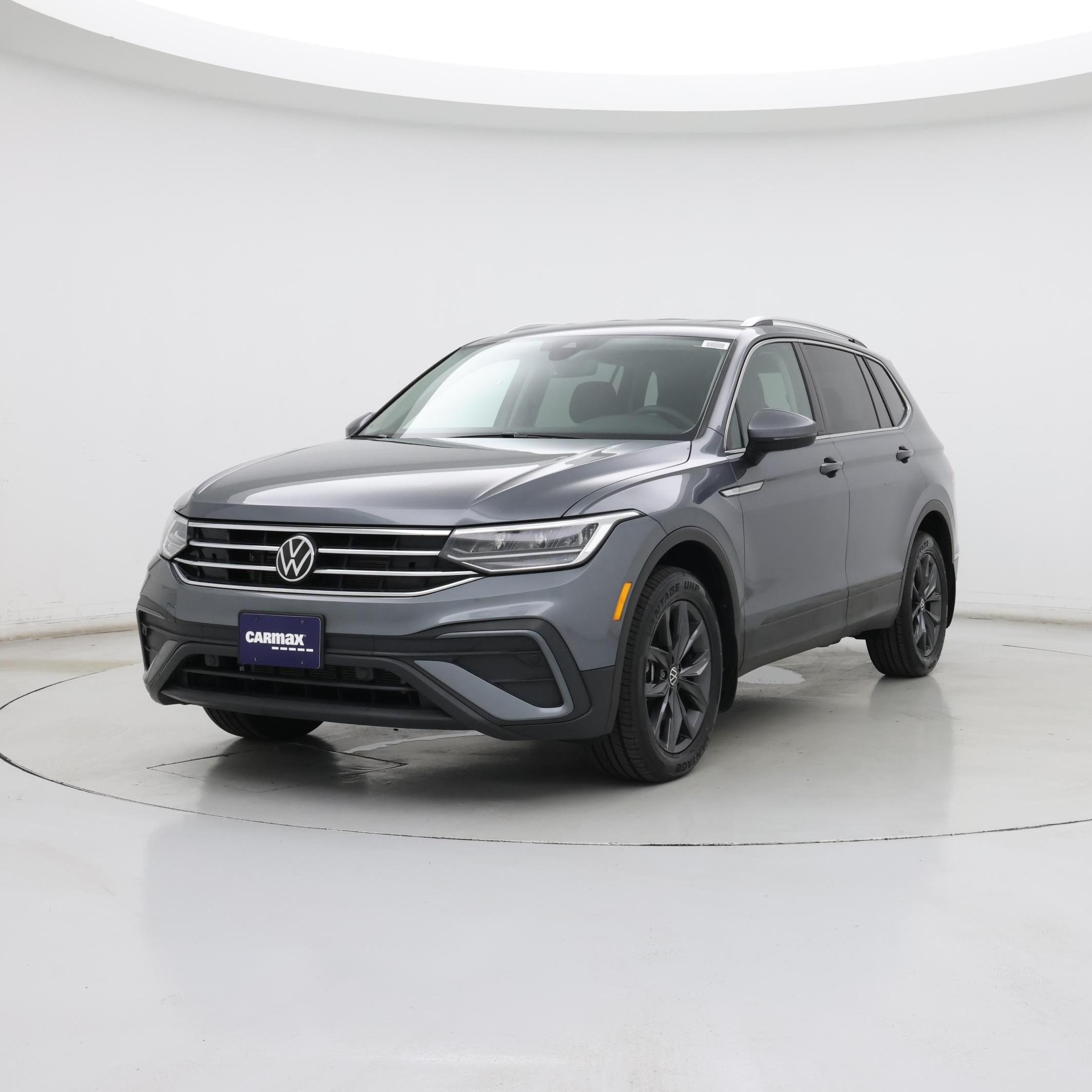 Thumbnail: 2024 Volkswagen Tiguan - 4