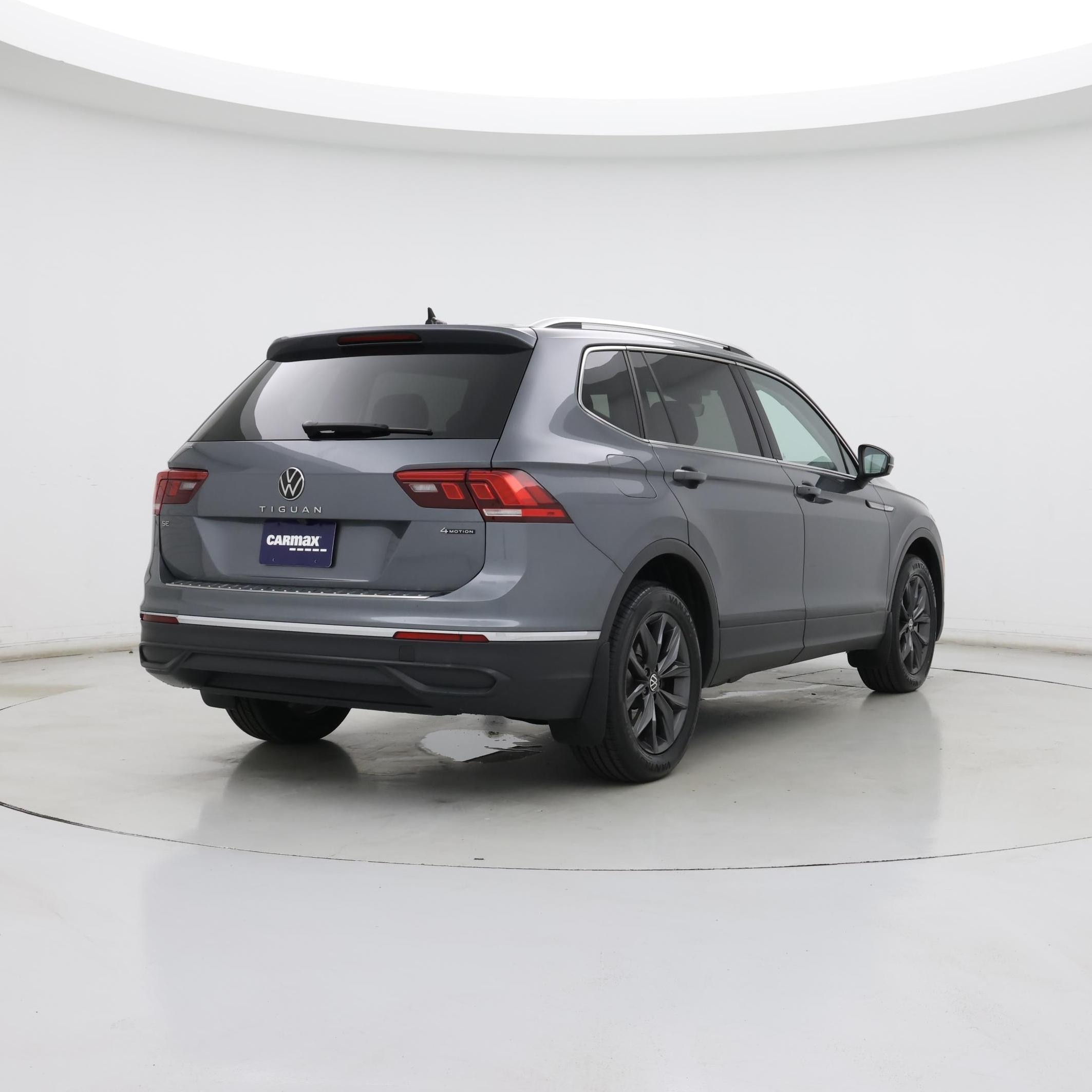 Thumbnail: 2024 Volkswagen Tiguan - 8