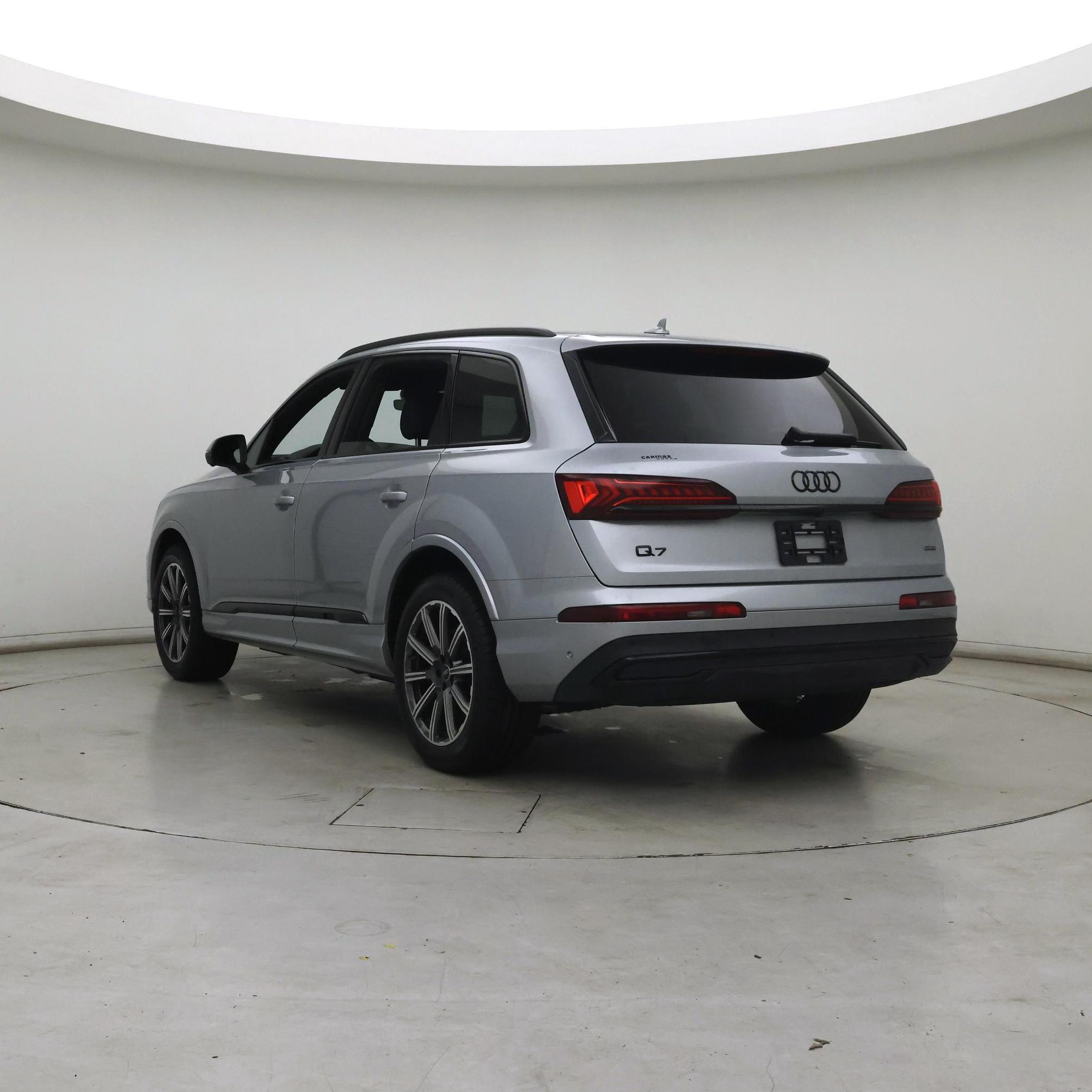 Thumbnail: 2023 Audi Q7 - 2