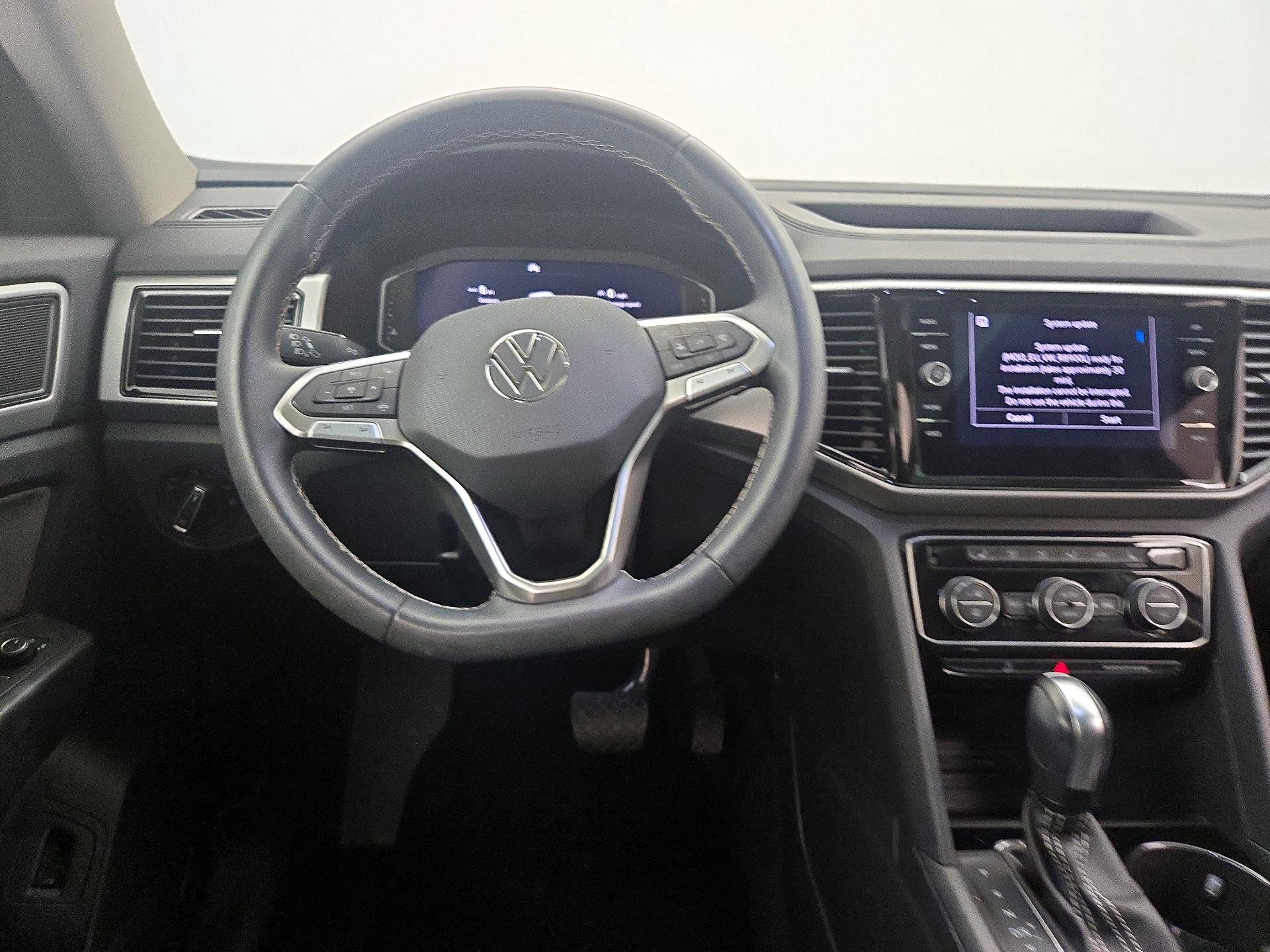 Thumbnail: 2023 Volkswagen Atlas - 10