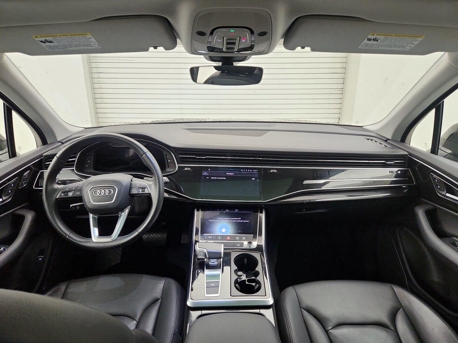 Thumbnail: 2023 Audi Q7 - 9