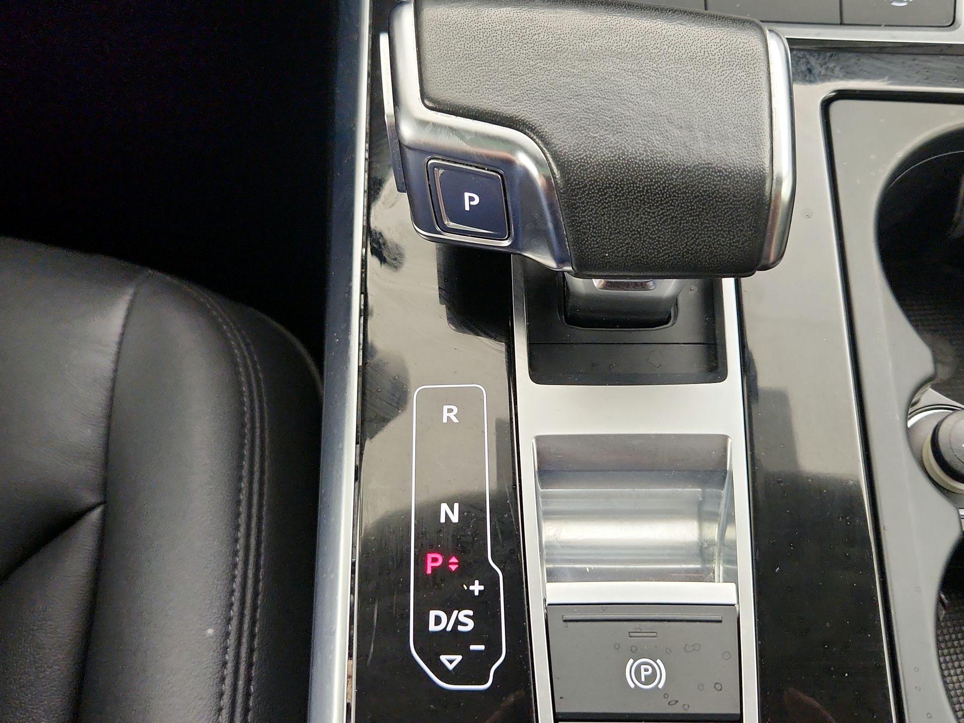 Thumbnail: 2023 Audi Q7 - 18